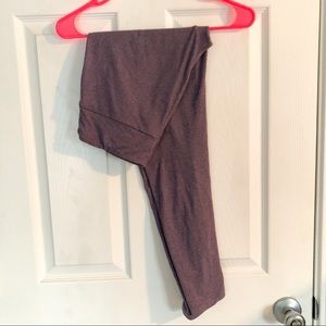Lularoe OS heathered lavender leggings